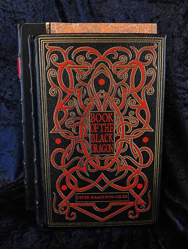 Book of the Black Dragon Vol 1: Deluxe Edition - Peter Hamilton-Giles (Atramentous Press) - Image 4