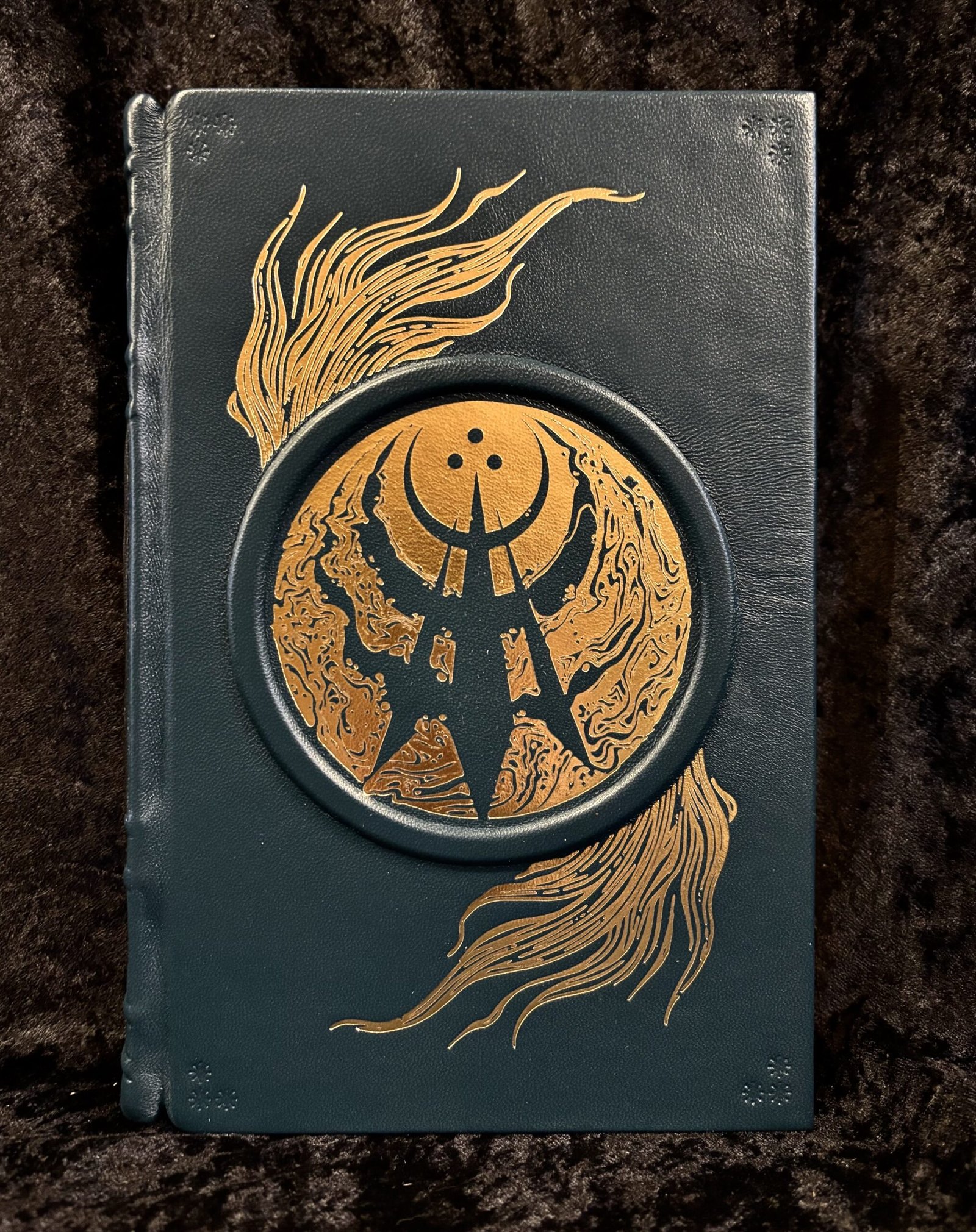 A Druid in Psychologist’s Clothing: Artisanal Edition - Ian C. Edwards (Anathema Publishing)