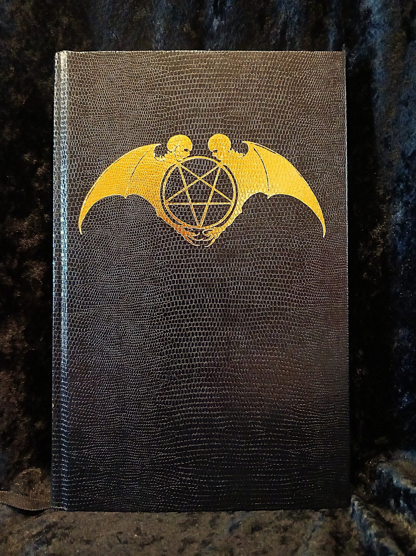 Akhkharu: Vampyre Magick – Michael W. Ford (Manus Sinistra)